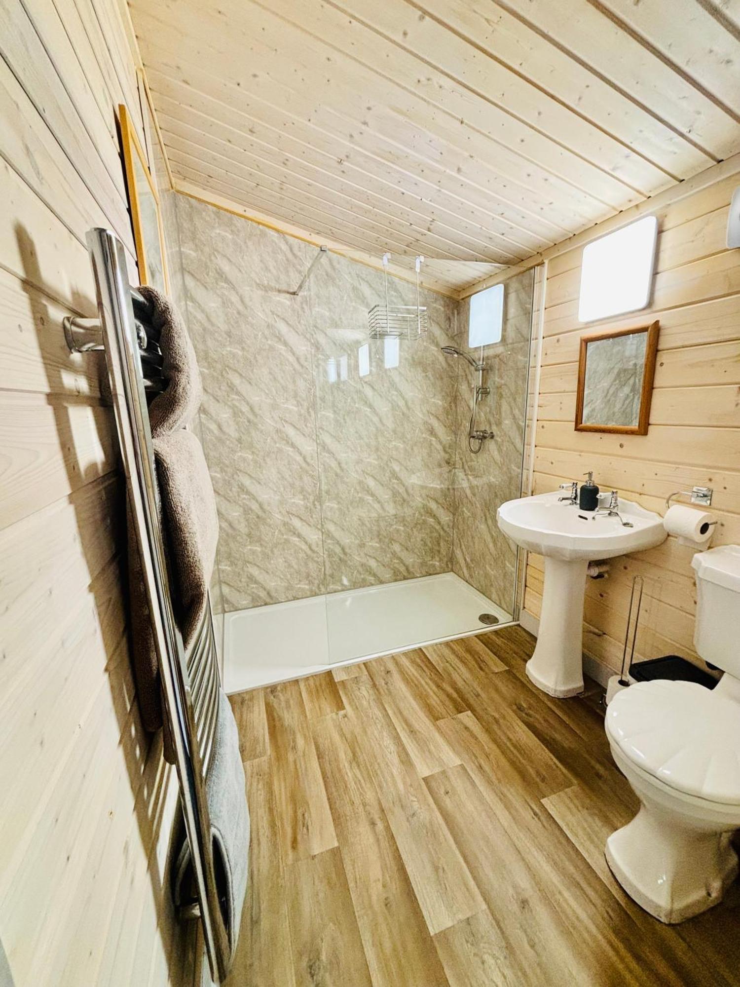 Appartement Hideaway à Lytchett Matravers Extérieur photo